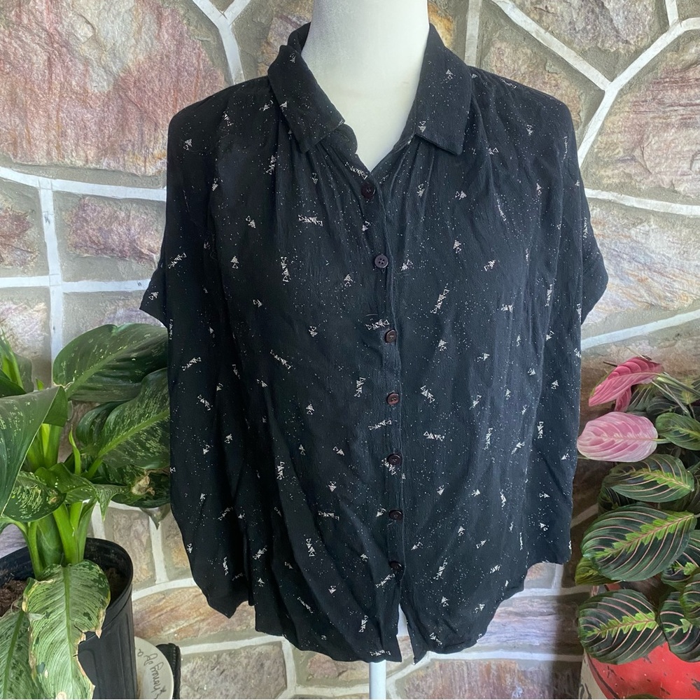 CJLA button down - Picture 5 of 5